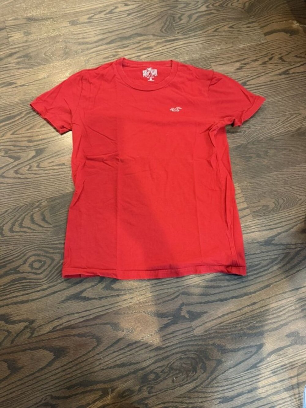 Hollister Must-Have Red T-Shirt Size XS